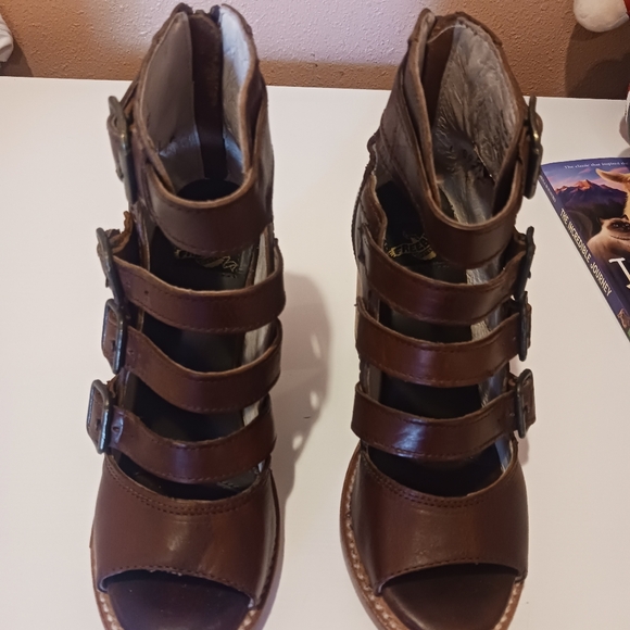 Freebird By Steven - Picture 3 of 5